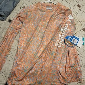 Columbia spf shirt